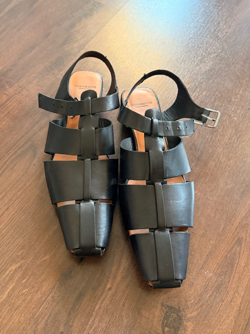 Vegabond Leather Slingback Flats